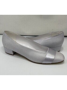 Vintage Michaelangelo Women's 10M Light Gray Satin Low Block Heel Pumps Shoes